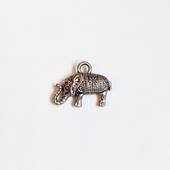 Silver Elephant Charm - Picture 8 of 8